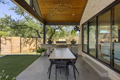 1500 Surrey Hill Drive, Austin, TX 78746 - Photo 33