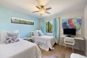 1500 Surrey Hill Dr, Austin, TX 78746 - Photo 23