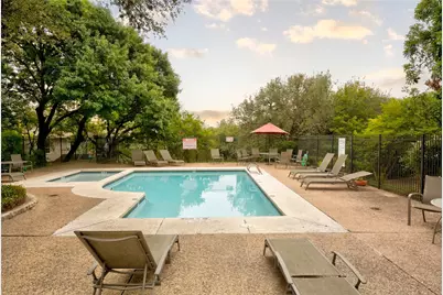 4822 Twin Valley Drive, Austin, TX 78731 - Photo 35