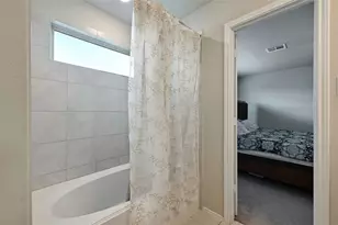 100 Comet Dr, Jarrell, TX 76537 - Photo 7