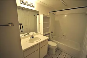 501 W 26th St, Austin, TX 78705 - Photo 7