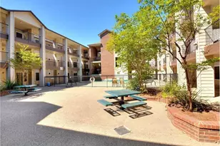 501 W 26th St, Austin, TX 78705 - Photo 9