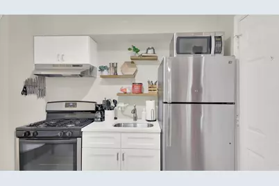 4501 Speedway #104, Austin, TX 78751 - Photo 9