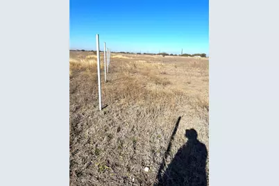 680 County Rd 520 Road, Hondo, TX 78850 - Photo 5