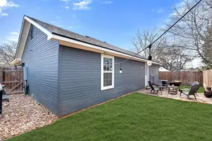 602 S Pierce St, Burnet, TX 78611 - Photo 25