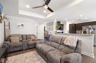 602 S Pierce St, Burnet, TX 78611 - Photo 5