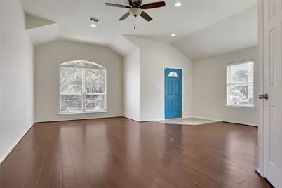 3005 Hawks Swoop Trail, Pflugerville, TX 78660 - Photo 3