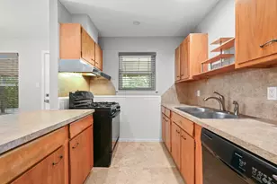 1805 Fair Oaks Dr, Austin, TX 78745 - Photo 15