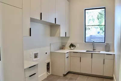 6102 Forest Hills Drive, Austin, TX 78746 - Photo 23