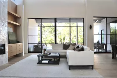 6102 Forest Hills Drive, Austin, TX 78746 - Photo 9