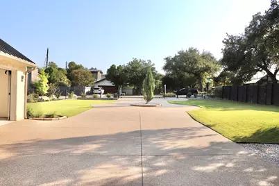 6102 Forest Hills Drive, Austin, TX 78746 - Photo 7