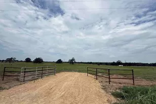 8150 Old Colony Line Rd, Dale, TX 78616 - Photo 1