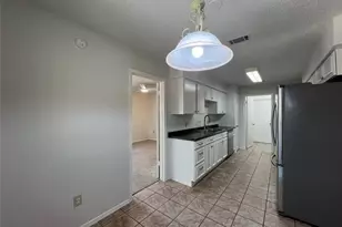 11510 Powder Mill Trail, Austin, TX 78750 - Photo 9