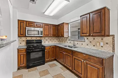 9104 Glenn Lane, Austin, TX 78753 - Photo 7