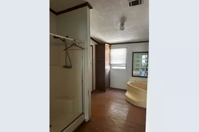 203 River Oaks Drive, Cedar Creek, TX 78612 - Photo 11