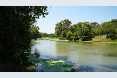 203 River Oaks Drive, Cedar Creek, TX 78612 - Photo 25