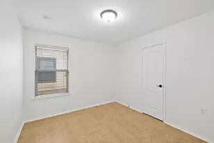 8825 Stambourne St, Austin, TX 78747 - Photo 15