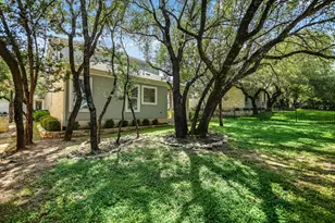 207 Fairlake Cir, Lakeway, TX 78734 - Photo 23