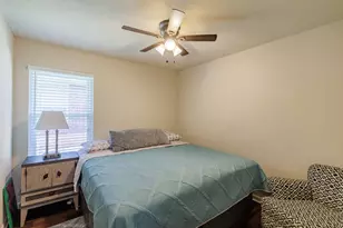 213 Chandler Crossing Trail, Round Rock, TX 78665 - Photo 17