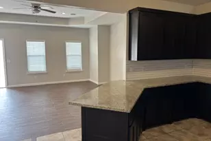 313 NW Carlos G Parker Blvd NW, Taylor, TX 76574 - Photo 9