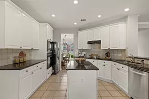 12430 Fairfax Ridge Pl, Austin, TX 78738 - Photo 5