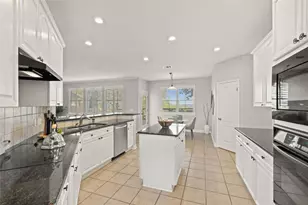 12430 Fairfax Ridge Pl, Austin, TX 78738 - Photo 15