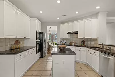 12430 Fairfax Ridge Place, Austin, TX 78738 - Photo 5