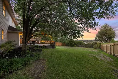 12430 Fairfax Ridge Place, Austin, TX 78738 - Photo 33