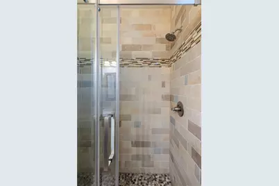 12430 Fairfax Ridge Place, Austin, TX 78738 - Photo 19