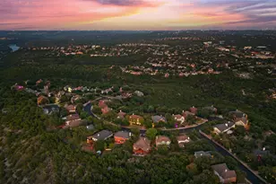 12430 Fairfax Ridge Pl, Austin, TX 78738 - Photo 35