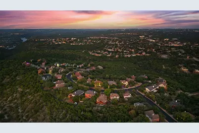 12430 Fairfax Ridge Place, Austin, TX 78738 - Photo 35