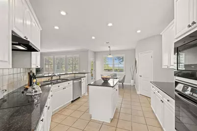 12430 Fairfax Ridge Place, Austin, TX 78738 - Photo 15