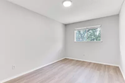 8015 Scotland Yard, Austin, TX 78759 - Photo 17