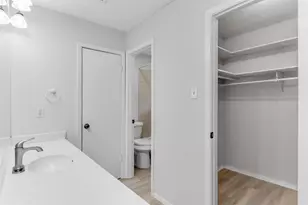 8015 Scotland Yard, Austin, TX 78759 - Photo 13