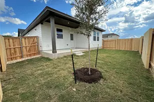 526 Elephant Island Loop, Kyle, TX 78640 - Photo 11