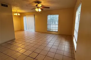 7204 Creekside Dr, Austin, TX 78752 - Photo 3