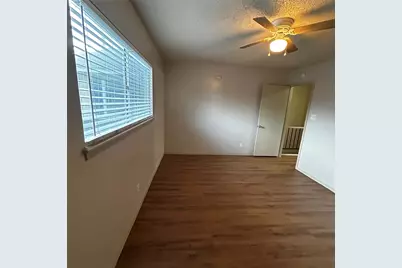 7204 Creekside Drive #B, Austin, TX 78752 - Photo 13