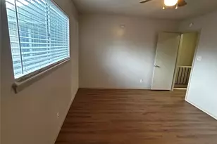 7204 Creekside Dr, Austin, TX 78752 - Photo 13