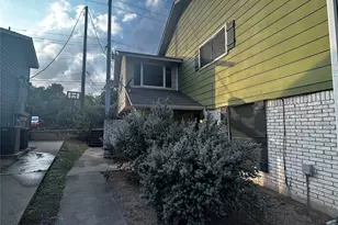 7204 Creekside Dr, Austin, TX 78752 - Photo 1