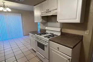 7204 Creekside Dr, Austin, TX 78752 - Photo 7
