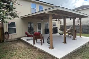 207 Remington Run, Bastrop, TX 78602 - Photo 17