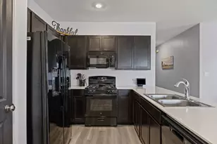 2402 Sunray Ct, Lockhart, TX 78644 - Photo 9