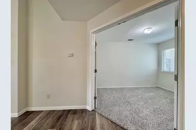 916 Gentry Drive, Leander, TX 78641 - Photo 17