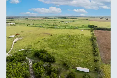 5275 County Road 424 Road, Taylor, TX 76574 - Photo 9