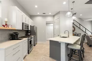 3814-A Ridgelea Dr, Austin, TX 78731 - Photo 13