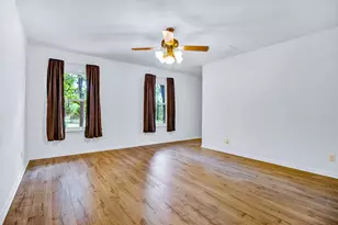 298 Jenkins Rd, Cedar Creek, TX 78612 - Photo 17