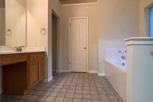 5726 Taylorcrest Dr, Austin, TX 78749 - Photo 15