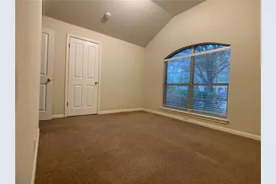 5726 Taylorcrest Drive, Austin, TX 78749 - Photo 3