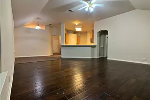 5726 Taylorcrest Dr, Austin, TX 78749 - Photo 11