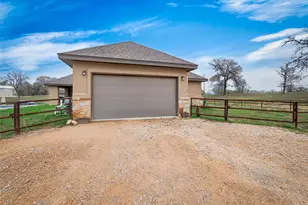 494 Flash Cir, Luling, TX 78648 - Photo 35